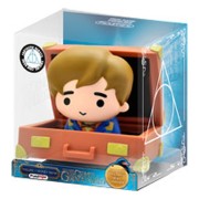 Hucha Newt Scamander en maleta Chibi - Animales Fantásticos - Plastoy (16 cm)