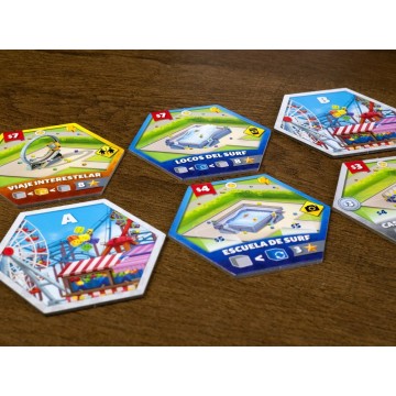 Extras Deluxe - Dice Theme Park