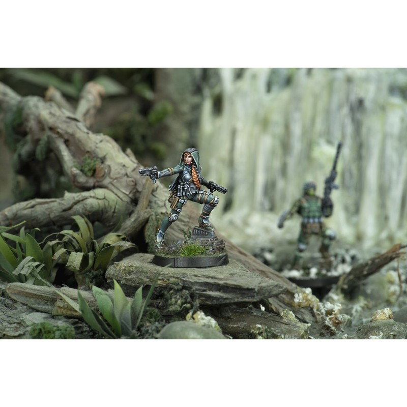Uxía McNeill (Assault Pistol) - Infinity