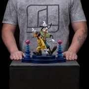 Figura Goofy and Max - 25 cm Disney de Iron Studios