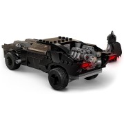 LEGO SUPER HEROES BATMOVIL CAZA DE PENGÜIN