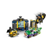 LEGO BATMAN - BATCUEVA CON BATMAN, BATGIRL Y THE JOKER