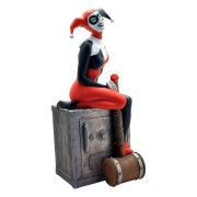 HARLEY QUIN EN CAJA FUERTE HUCHA PVC DC COMICS